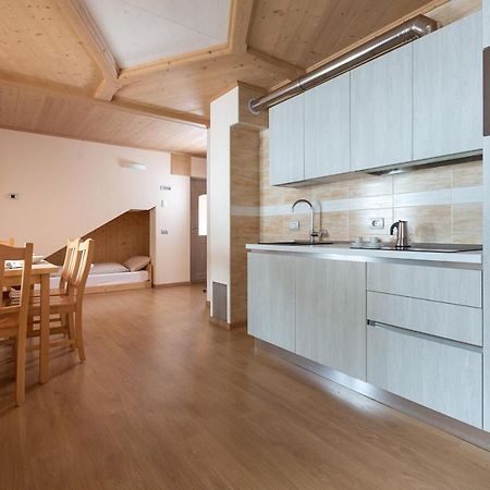 Hotel Meublè Adler - Rooms&Mountain Apartments Santa Caterina Valfurva Buitenkant foto