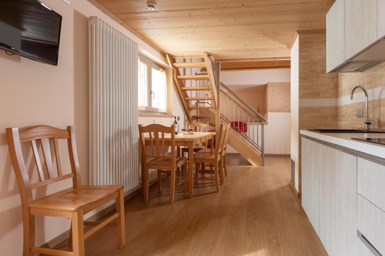 Hotel Meublè Adler - Rooms&Mountain Apartments Santa Caterina Valfurva Buitenkant foto