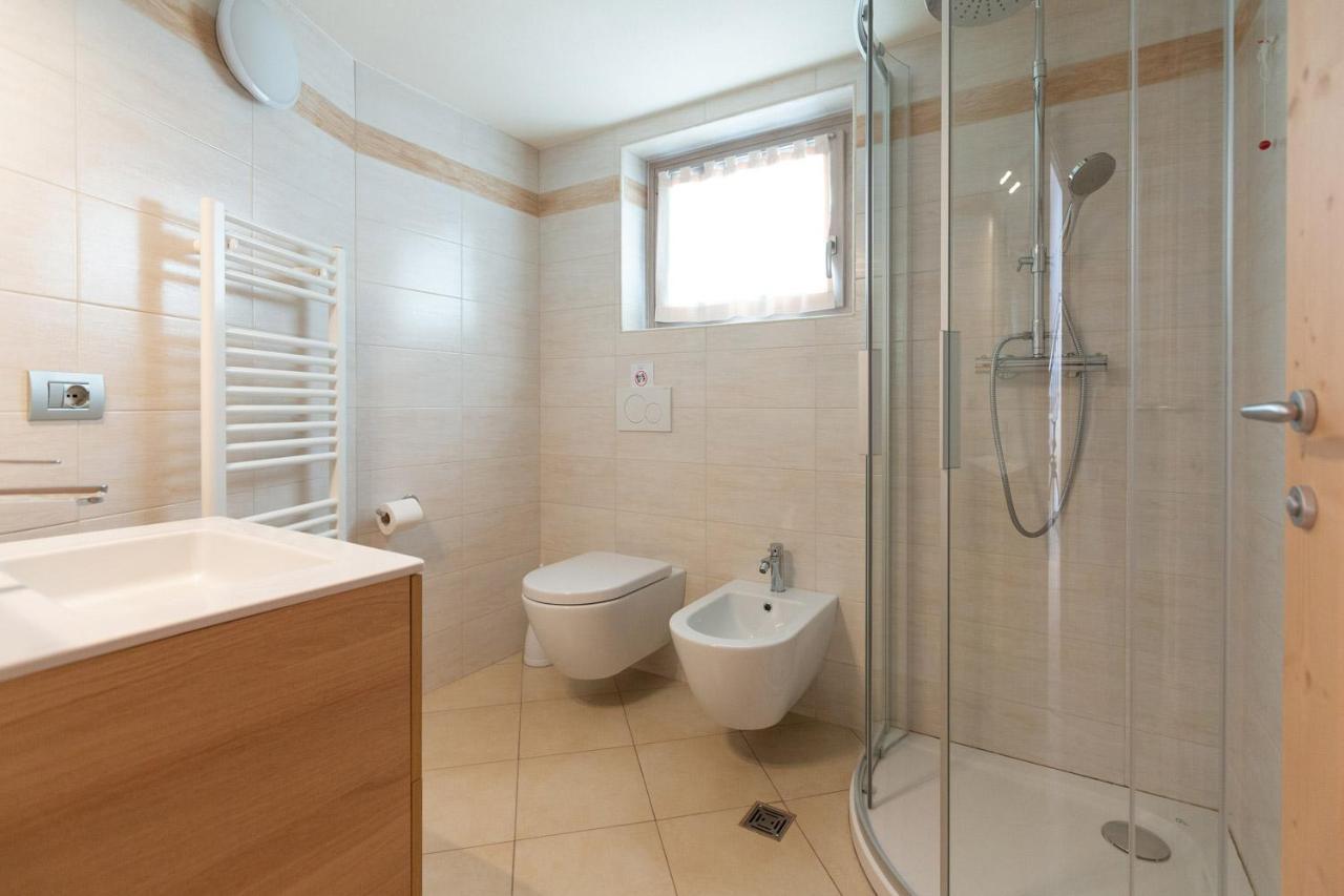 Hotel Meublè Adler - Rooms&Mountain Apartments Santa Caterina Valfurva Buitenkant foto