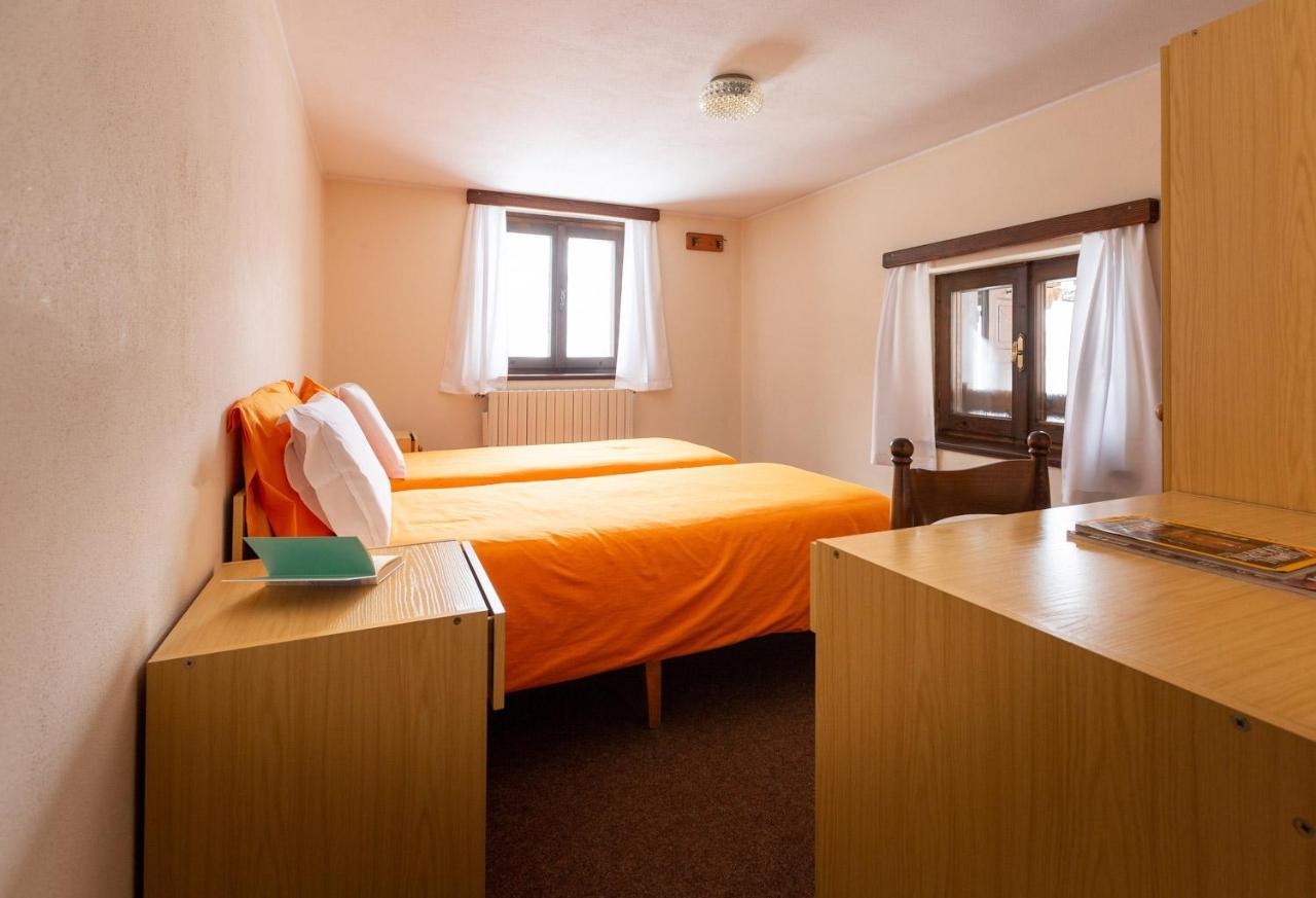 Hotel Meublè Adler - Rooms&Mountain Apartments Santa Caterina Valfurva Buitenkant foto